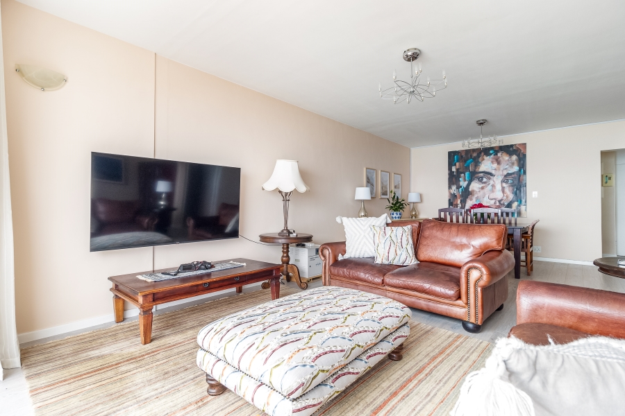 2 Bedroom Property for Sale in Sea Point Western Cape